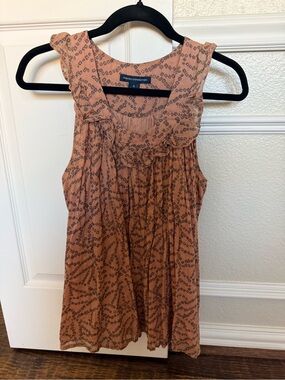 French Connection Women's Sleeveless Peach Print Ruffle Top size 6
